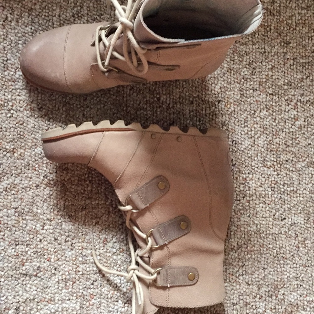Sorel Women's Joan of Arc Wedge Boots